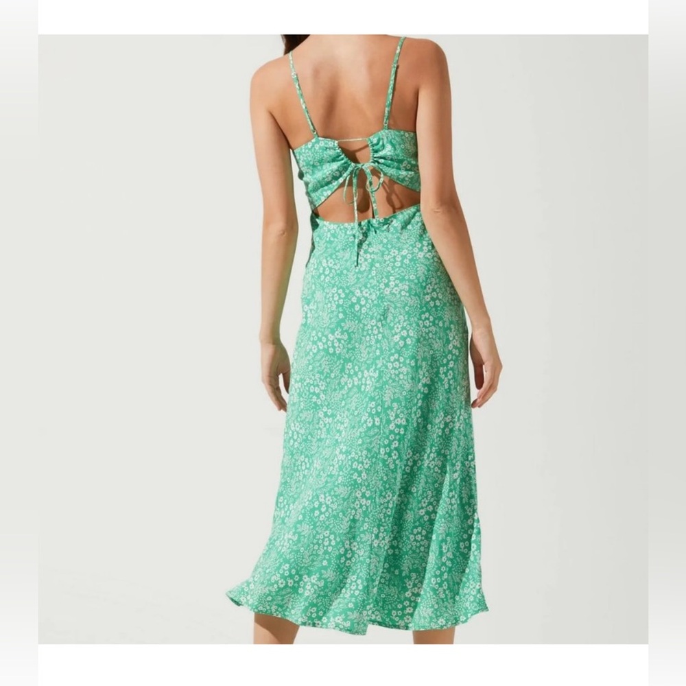 ASTR The Label Women’s Gabrielle Dress in Green Apple Ditsy. Size L - Picture 2 of 11